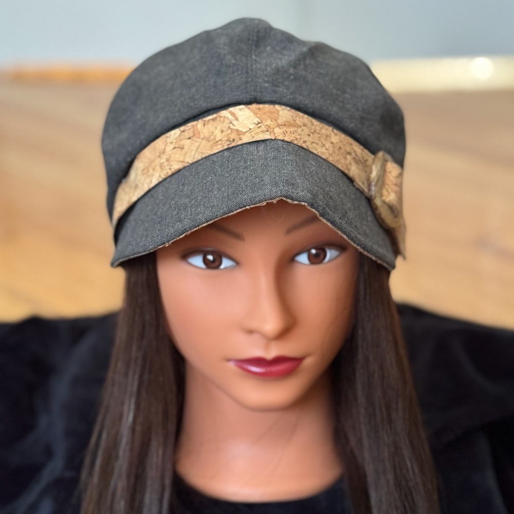 Women's brown cap